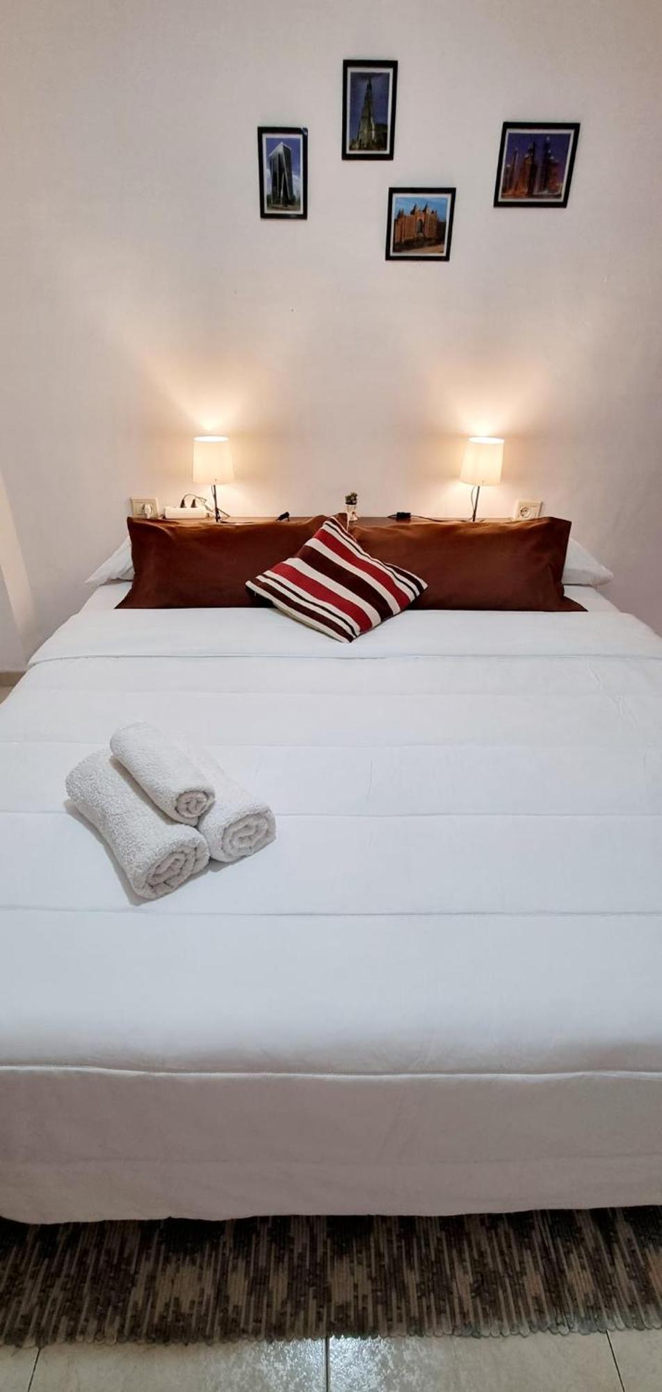 Almar We Go! Habitaciones Privadas En Alcala - Private Rooms - Pieces Privees - In Shared Apartment Extérieur photo